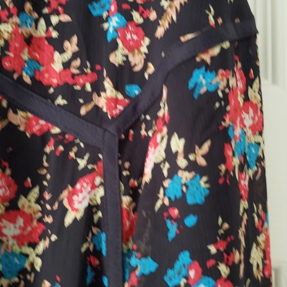 Forever 21 maxi skirt - Picture 2 of 5
